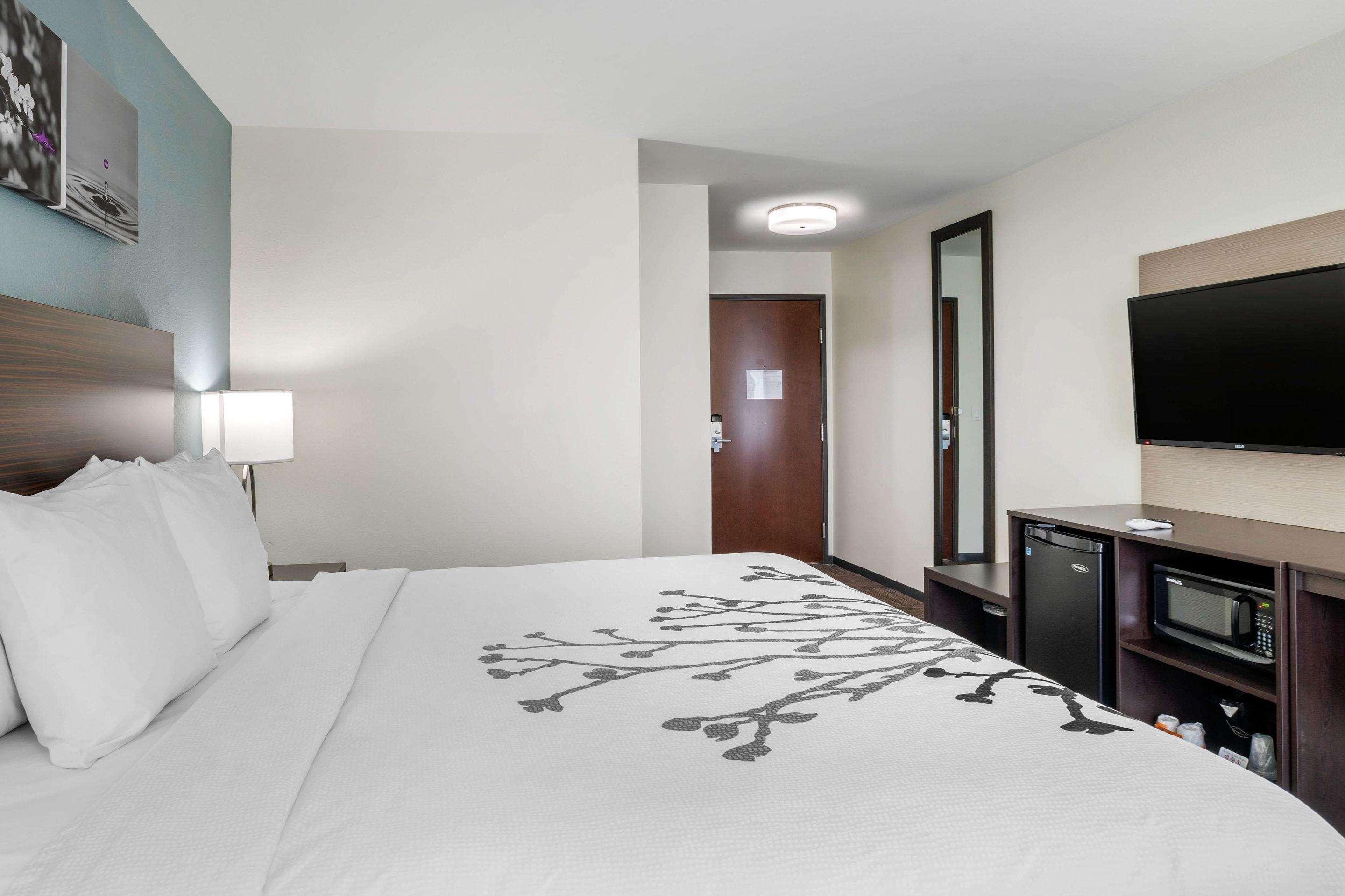 Sleep Inn & Suites Near Westchase Хюстън Екстериор снимка