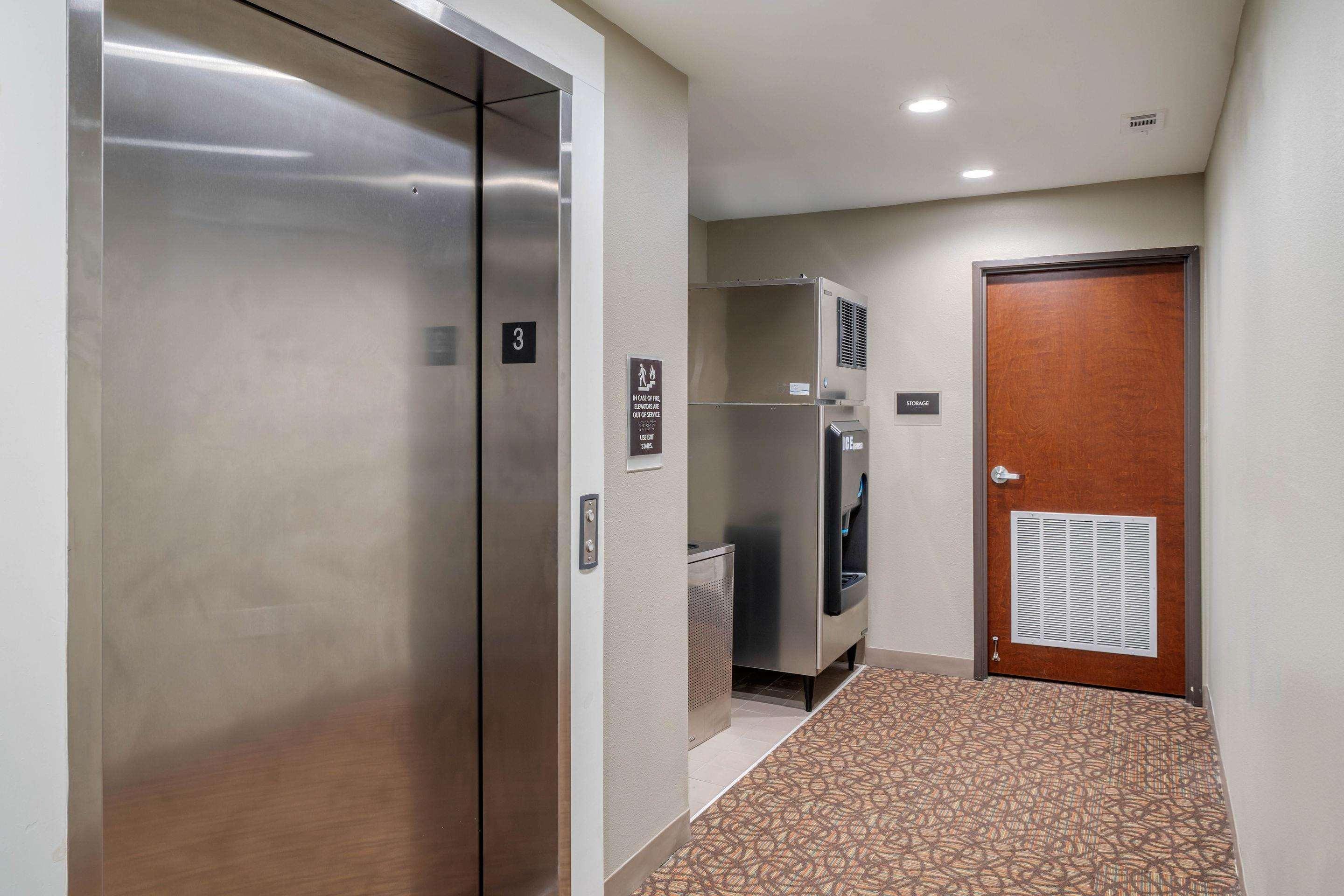 Sleep Inn & Suites Near Westchase Хюстън Екстериор снимка