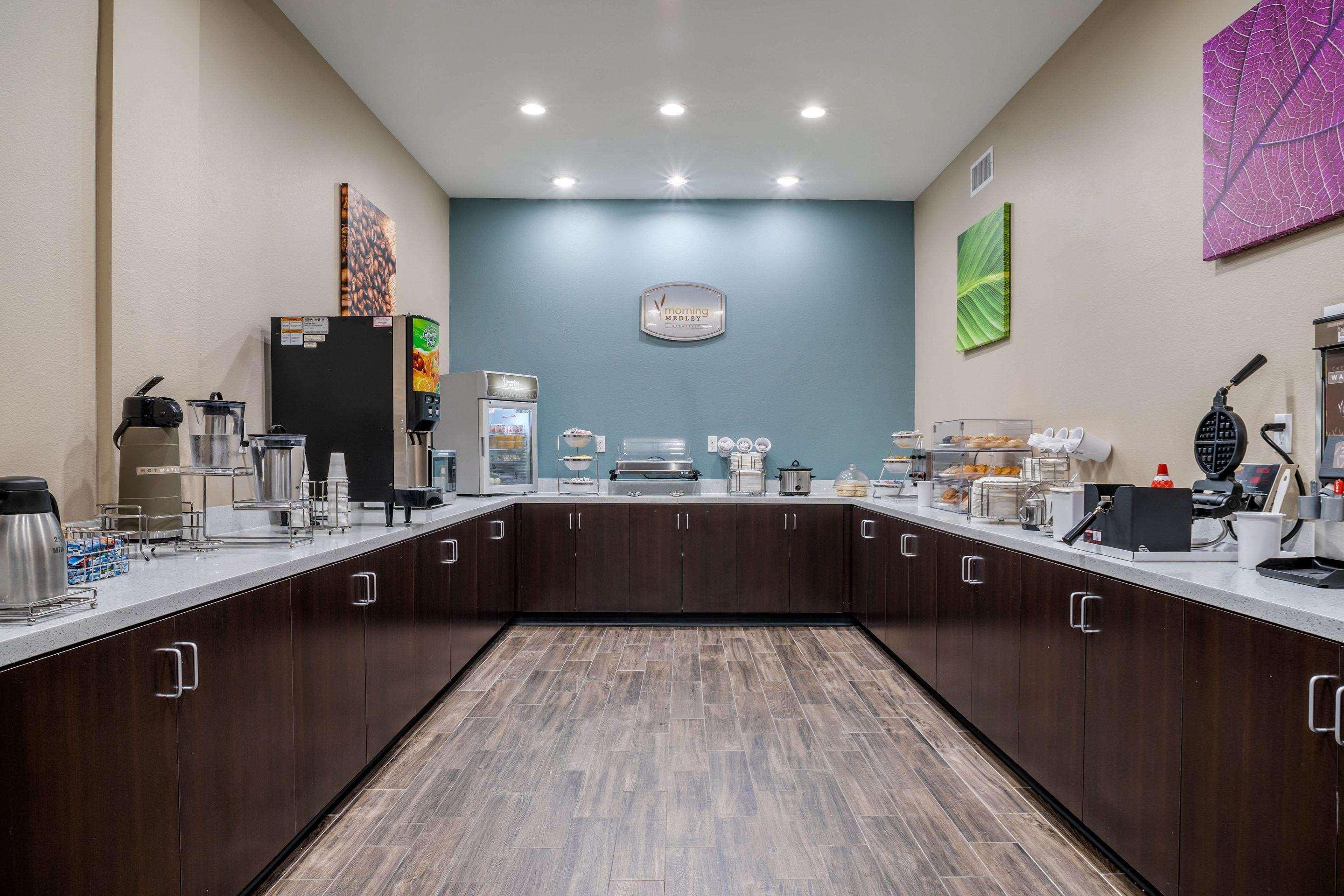 Sleep Inn & Suites Near Westchase Хюстън Екстериор снимка
